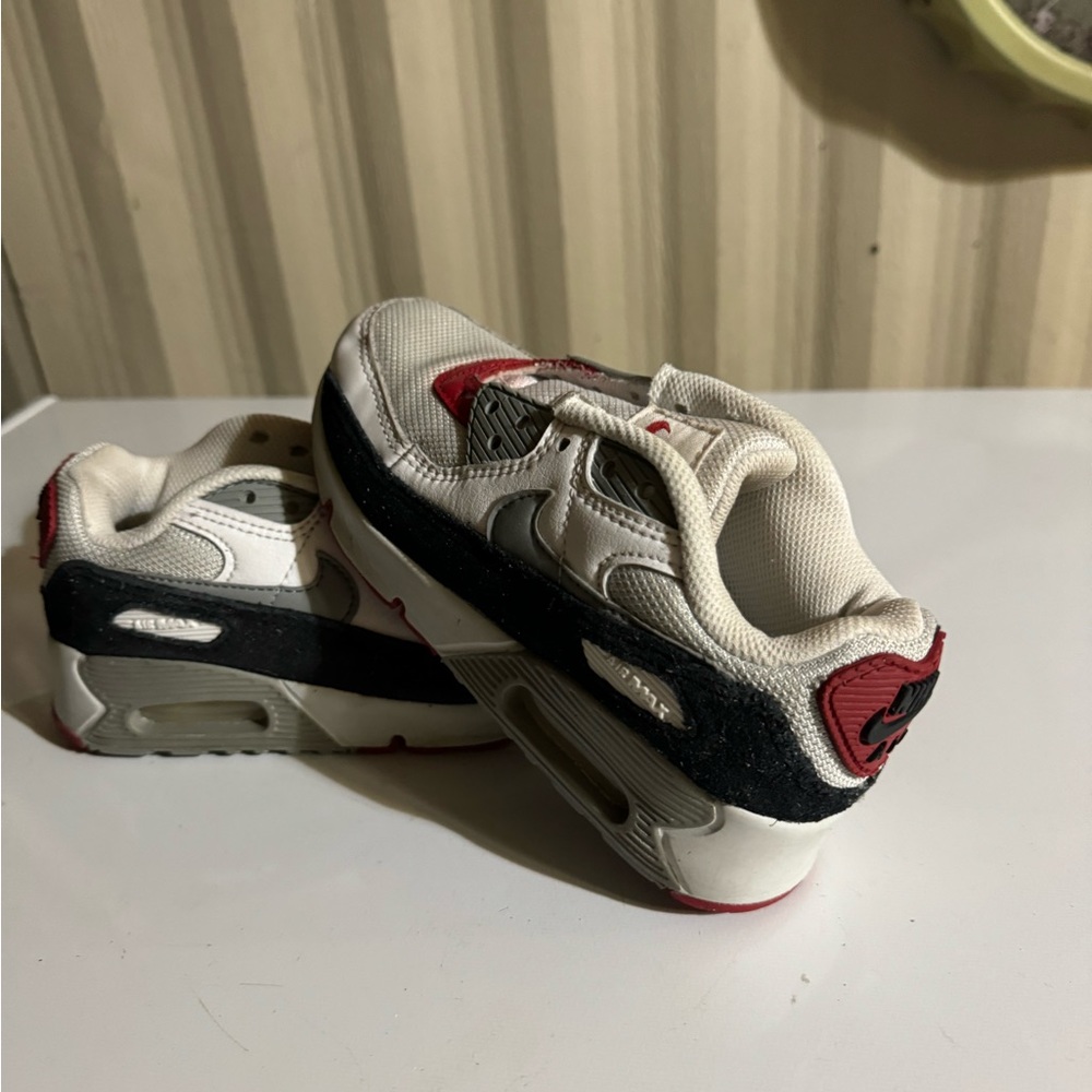 Kids nike shoe